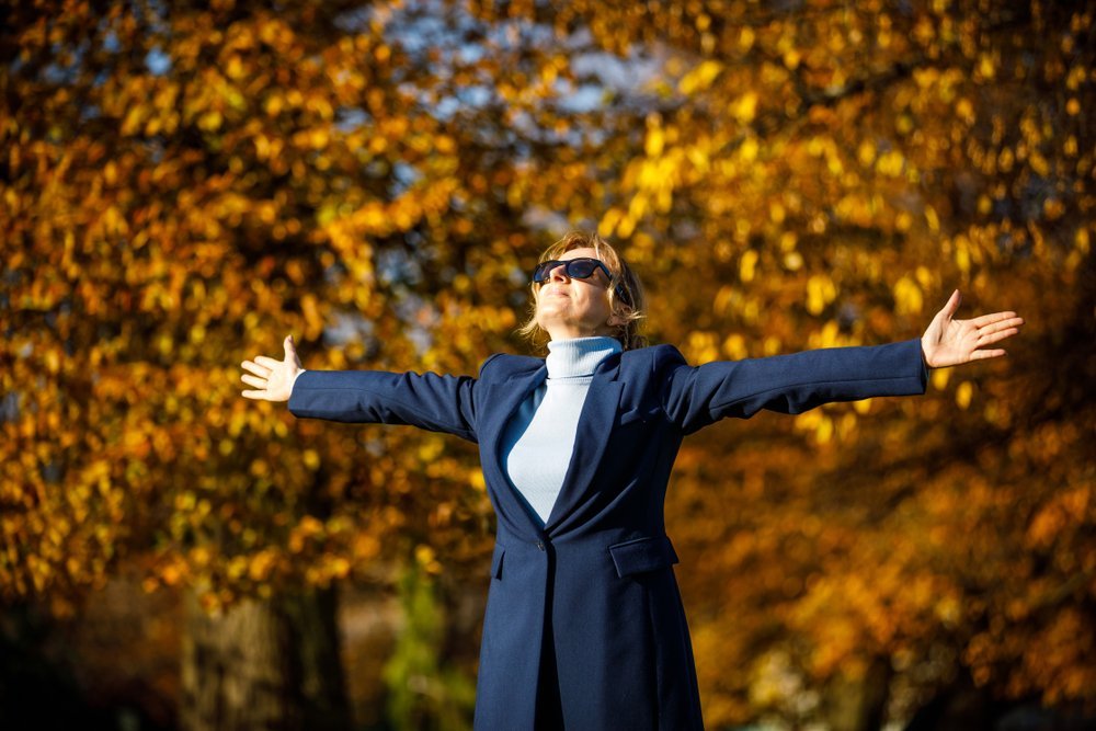 Single person contemplating future estate planning to manage assets and healthcare decisions.