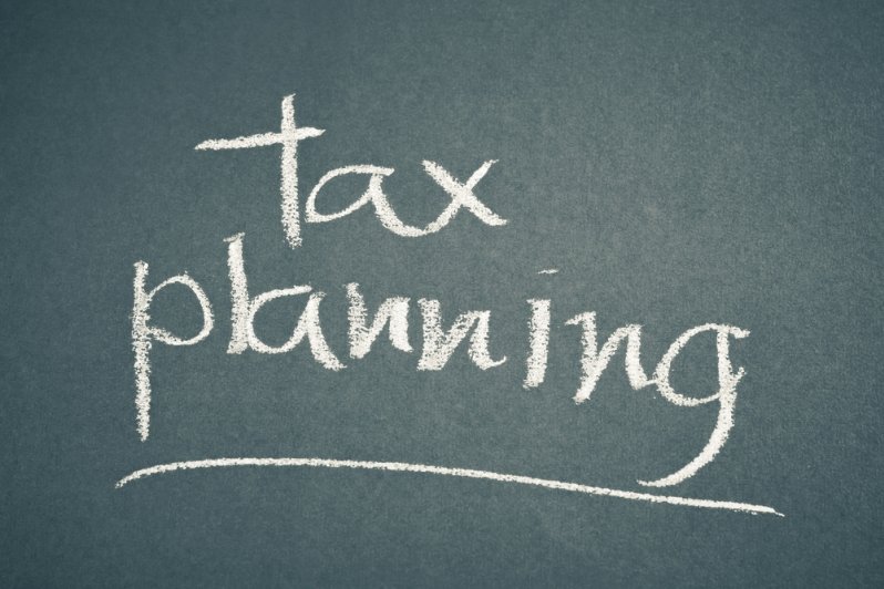 Image depicting estate tax planning essentials, highlighting the importance of strategic financial planning for families despite higher federal estate tax exemptions.
